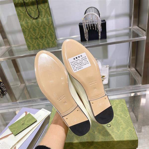 2024351862144 2805686